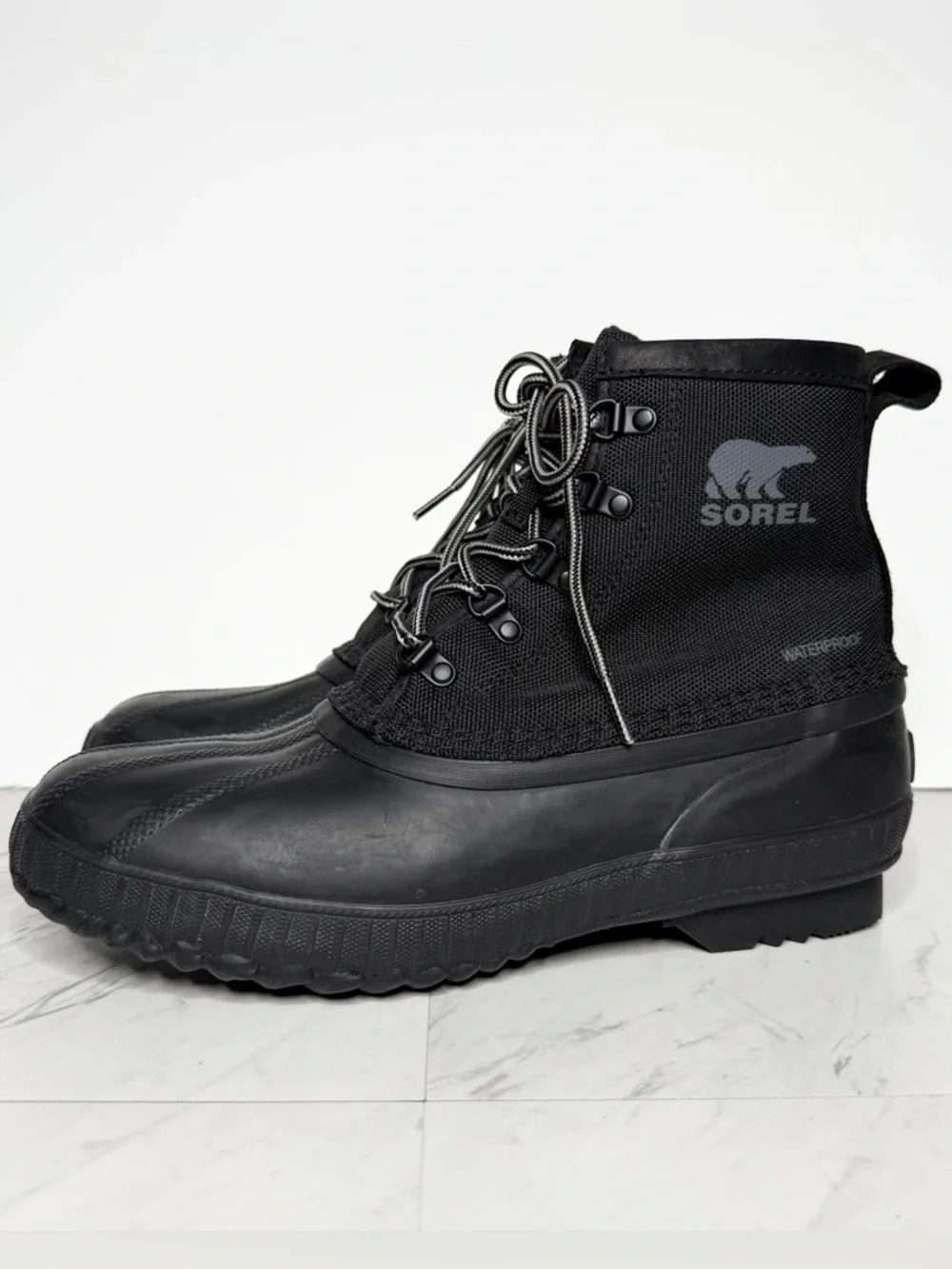 Sorel Cheyanne II Short Nylon Black Men’s Boot 9 1/2